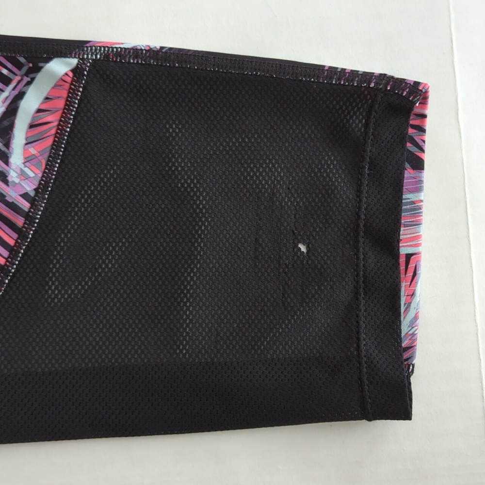 Nike Dri-Fit Workout Capri Pants LARGE Black Multi - Picture 16 of 16